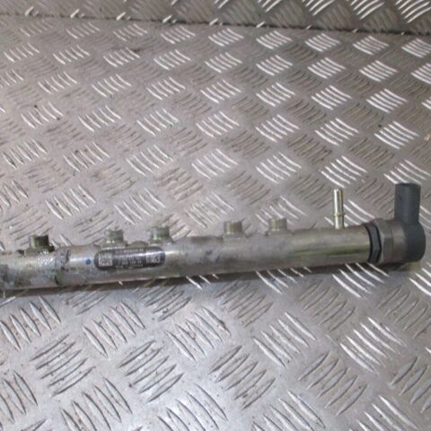 2011 GENUINE BMW 5 SERIES 2.0 DIESEL FUEL RAIL 780912804