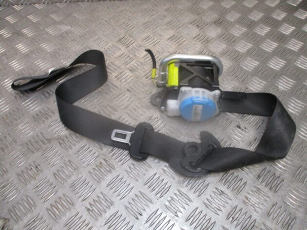 2013 GENUINE TOYOTA YARIS 3DR FRONT LEFT PASSENGER SIDE SEAT BELT 73220-0D291