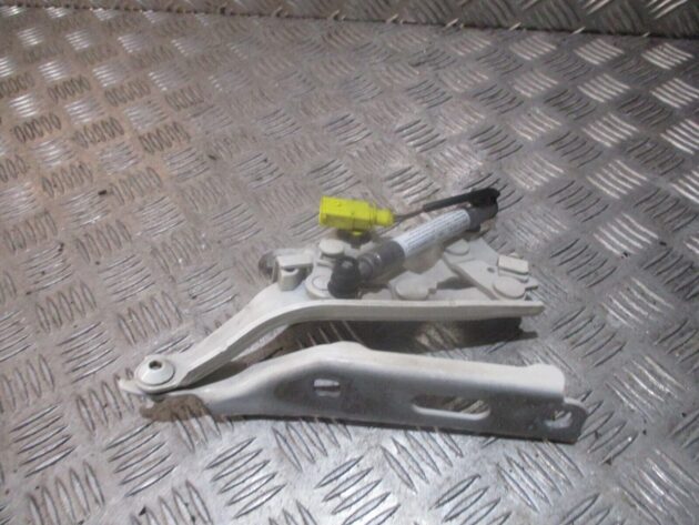 2014 GENUIN AUDI A3 FRONT LEFT PASSENGER SIDE BONNET HINGE 8V0823302F 8V0823823F - Image 2