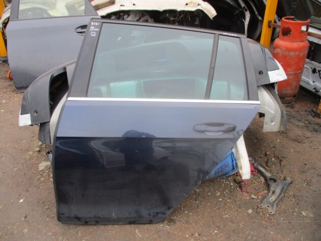 2016 GENUINE VW GOLF MK7 ESTATE REAR LEFT PASSENGER SIDE BARE SHELL DOOR - Image 2