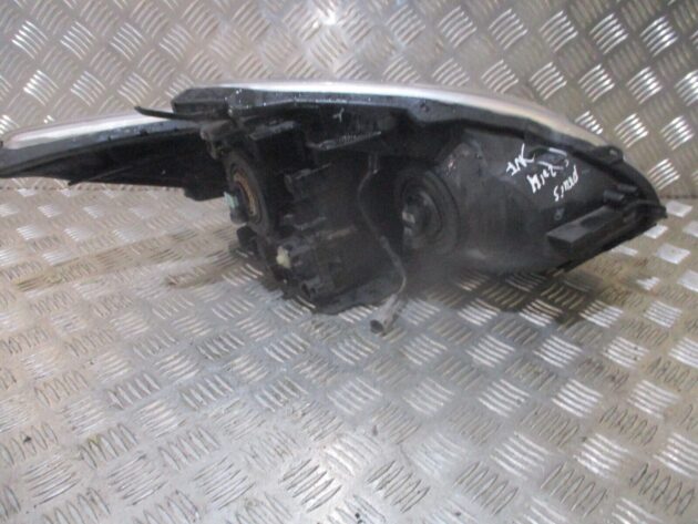 2014 GENUINE TOYOTA PRIUS FRONT LEFT PASSENGER SIDE HEADLIGHT LAMP NSF - Image 2