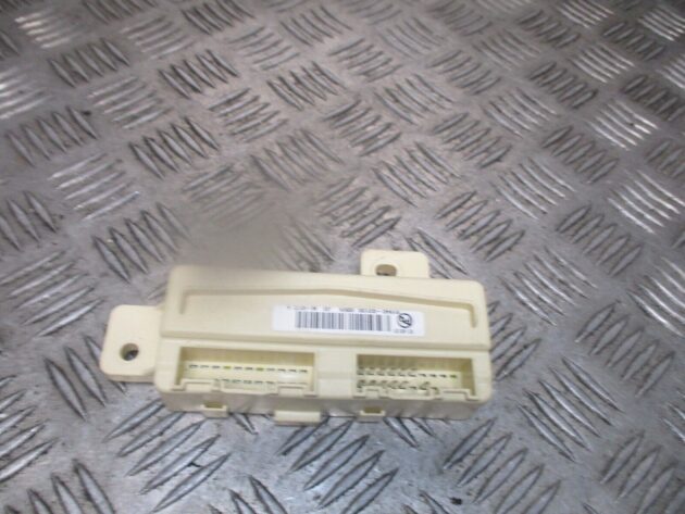 2018 GENUINE HYUNDAI IONIQ IGNITION CONTROL MODULE RELAY BOX 91940G2130 - Image 2