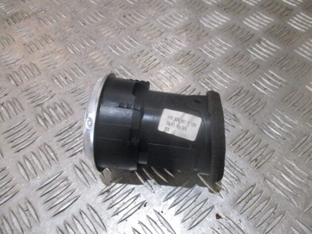 2012 GENUINE AUDI A3 8P FRONT RIGHT DRIVER SIDE DASHBOARD AIRVENT 8P0820901F - Image 3