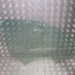 2016 GENUINE AUDI A3 HATCHBACK FRONT RIGHT DRIVER SIDE DOOR WINDOW GLASS OSF
