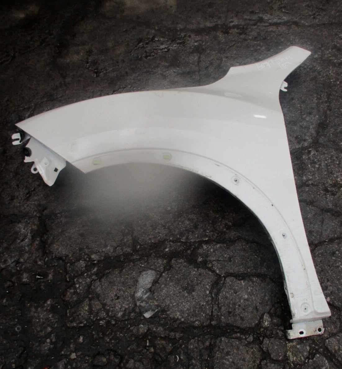 2015 GENUINE NISSAN JUKE FRONT LEFT PASSENGER SIDE WING FENDER NSF