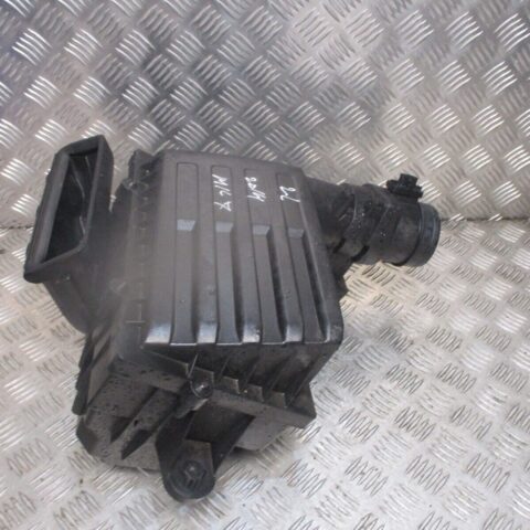 2015 VW GOLF MK7 2.0 TDS AIR FILTER BOX MASS FLOW SENSOR 5Q0129607AA 5Q0129601AC