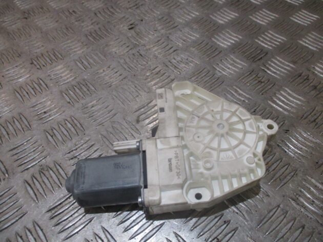 2016 GENUINE AUDI A1 FRONT RIGHT DRIVER SIDE WINDOW MOTOR OSF - Image 3