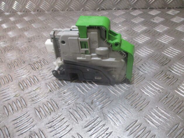 2016 GENUINE AUDI A1 8X FRONT RIGHT DRIVER SIDE DOOR LOCH MECHANISM 8X2837016B - Image 4