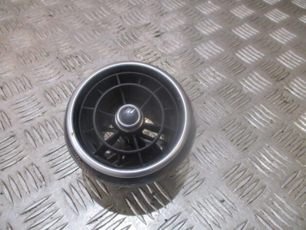 2016 GENUINE AUDI A1 8X FRONT DASHBOARD AIRVENT 8X2820951