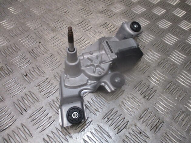 2018 GENUINE TOYOTA AURIS HYBRID REAR WIPER MOTOR 85130-02050
