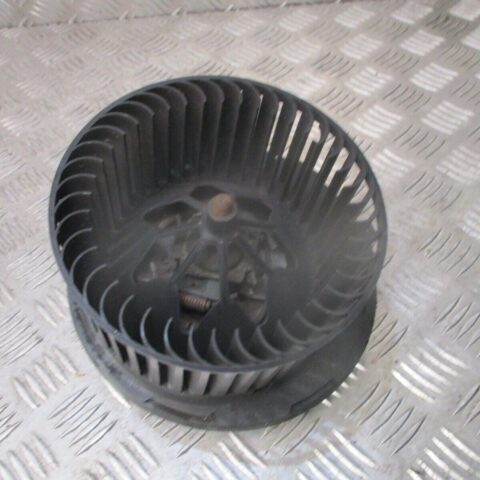 2012 GENUINE SKODA OCTAVIA HEATER BLOWER FAN MOTOR 1K2819015C