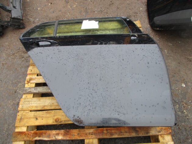 2017 GENUINE VW GOLF MK7 REAR RIGHT DRIVER SIDE BARE DOOR IN GOOD CONDITION
