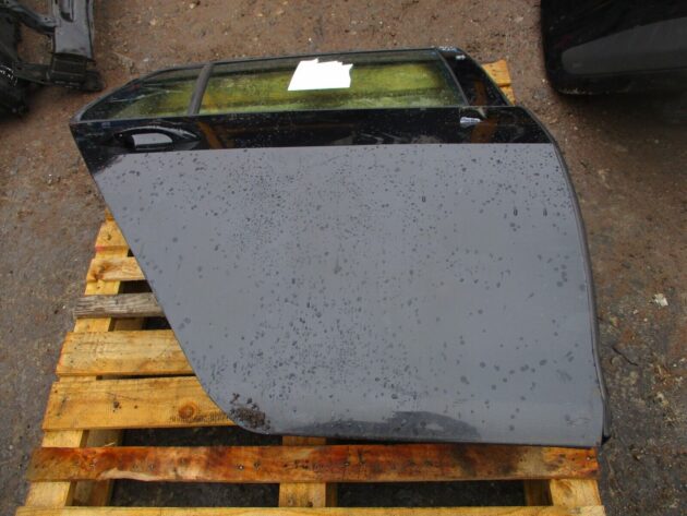 2017 GENUINE VW GOLF MK7 REAR RIGHT DRIVER SIDE BARE DOOR IN GOOD CONDITION - Image 3