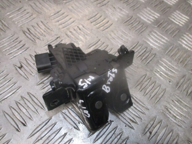 2013 GENUINE TOYOTA YARIS REAR TAILGATE BOOT LOCK MECHANISM
