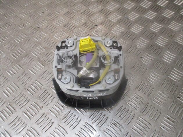 2012 GENUINE SKODA OCTAVIA ESTATE DRIVERS STEERING WHEEL AIRBG 1Z0880201AH - Image 4