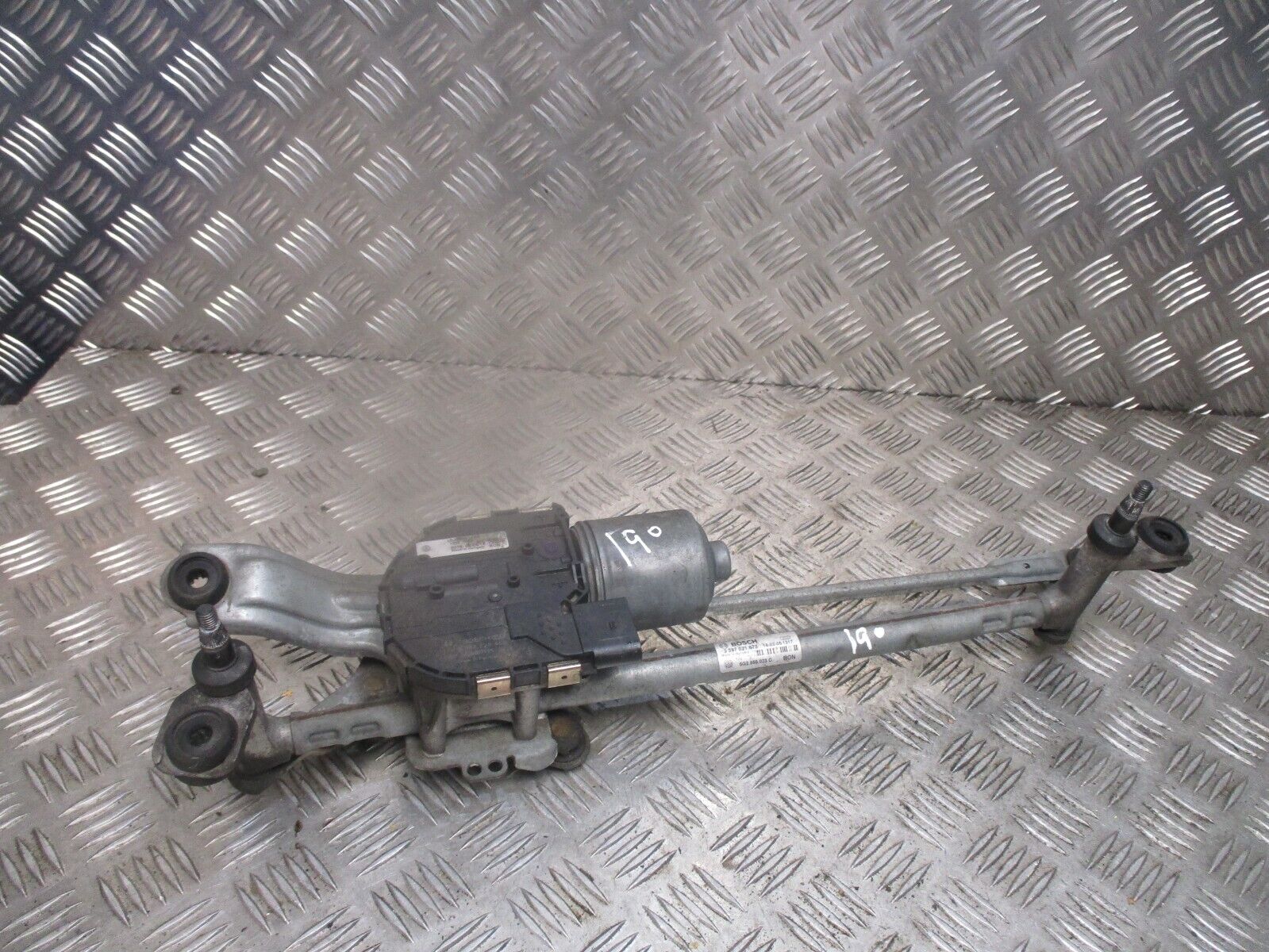 2015 GENUINE VW GOLF MK7 FRONT WINDSCREEN WIPER MOTOR LINKAGE 5G2955023C