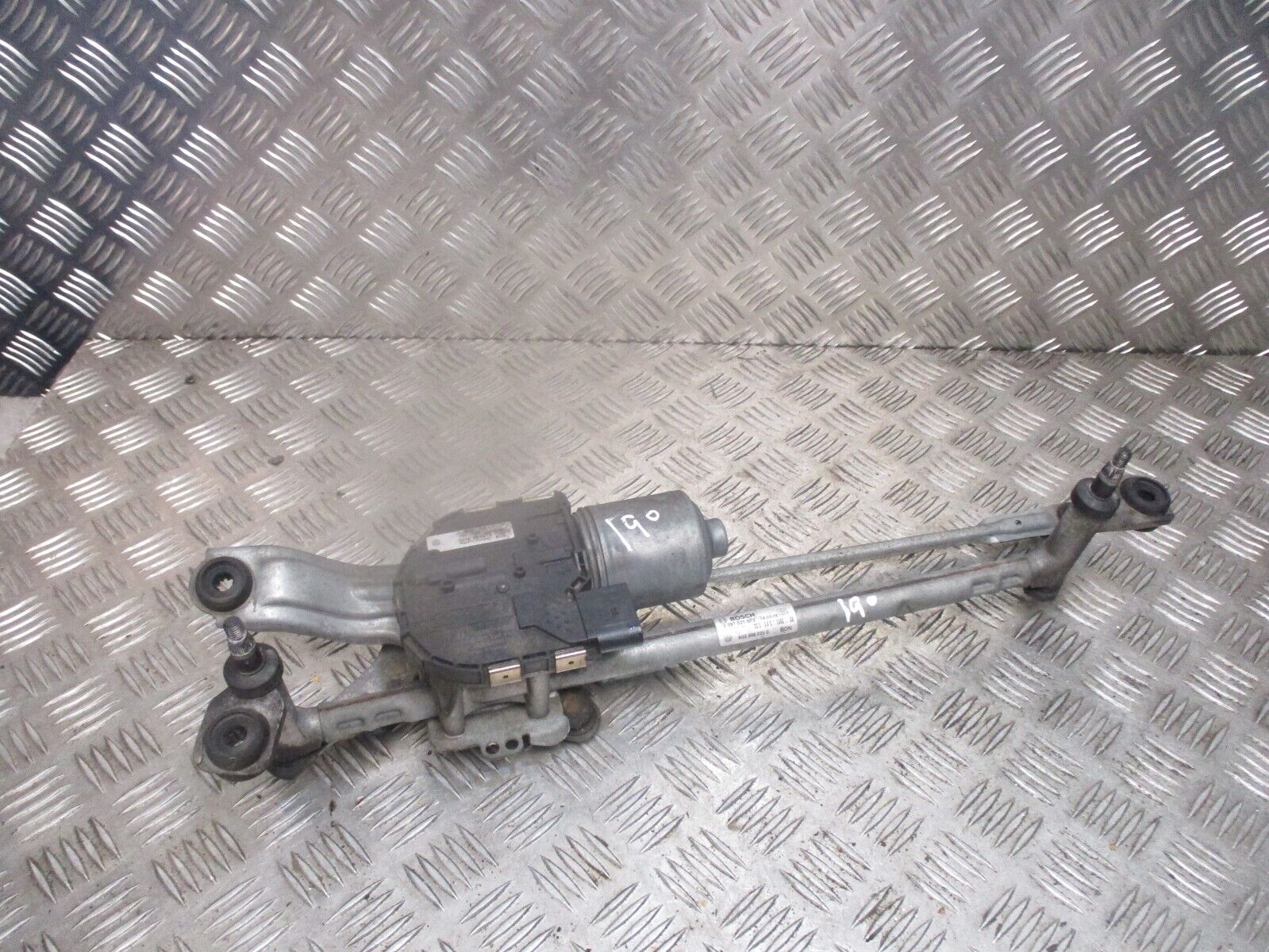 2015 GENUINE VW GOLF MK7 FRONT WINDSCREEN WIPER MOTOR LINKAGE 5G2955023C - Image 3
