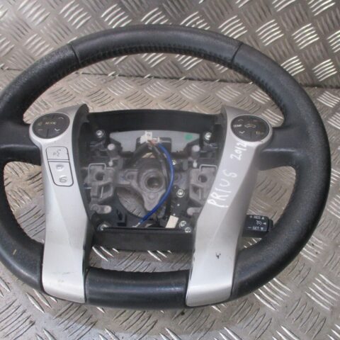 2012 GENUINE TOYOTA PRIUS DRIVERS MULTIFUNCTION STEERING WHEEL