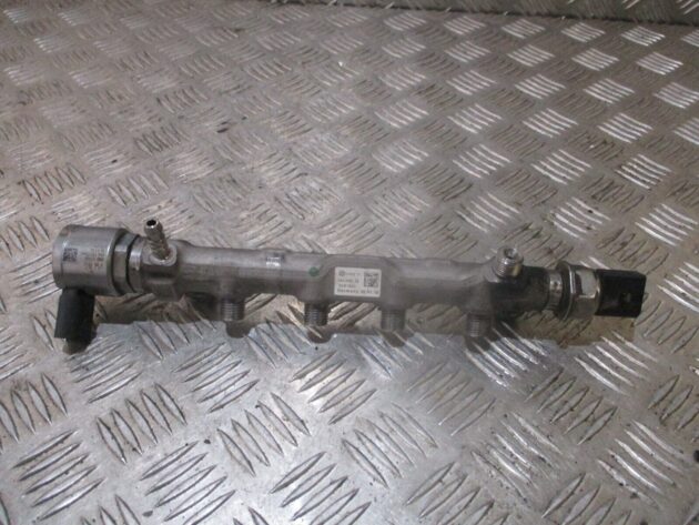 2016 VW AUDI SEAT SKODA 2.0 TDI DIESEL FUEL INJECTOR RAIL 04L089G