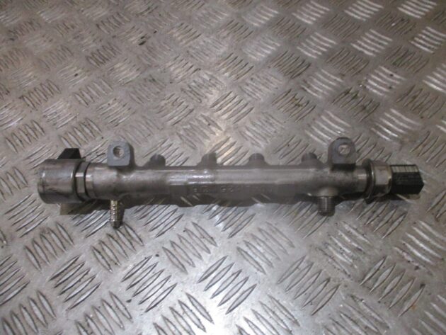 2016 VW AUDI SEAT SKODA 2.0 TDI DIESEL FUEL INJECTOR RAIL 04L089G - Image 3