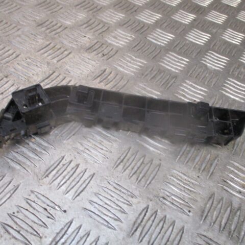 2018 GENUINE HONDA CIVIC FRONT RIGHT DRIVER SIDE BUMPER WING BRACKET 71193-TEA