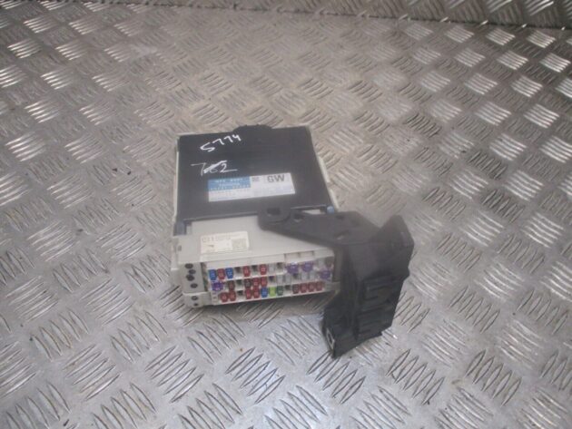2012 GENUINE TOYOTA PRIUS BCM BODY CONTROL MODULE 89221-47381 82730-47520