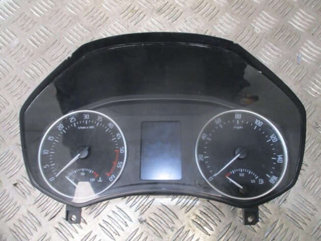 2012 GENUINE SKODA OCTAVIA SPEEDOMETER INSTRUMENT CLUSTER CLOCK 1Z0920903M