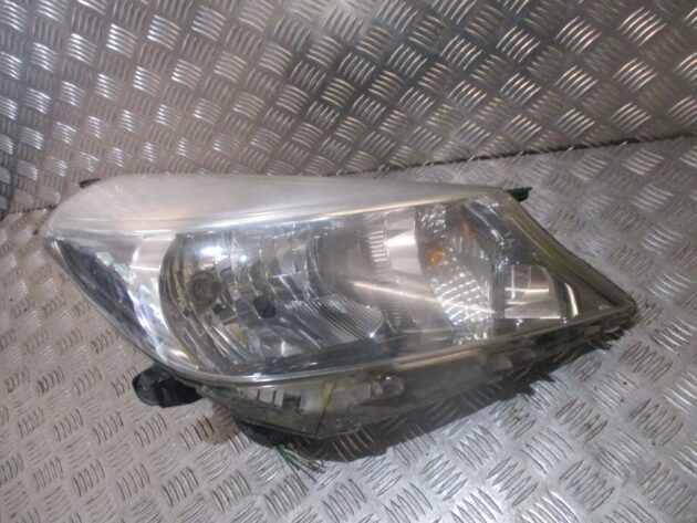 2013 GENUINE TOYOTA YARIS 5 DOOR FRONT RIGHT DRIVER SIDE HEADLIGHT LAMP OSF - Image 2