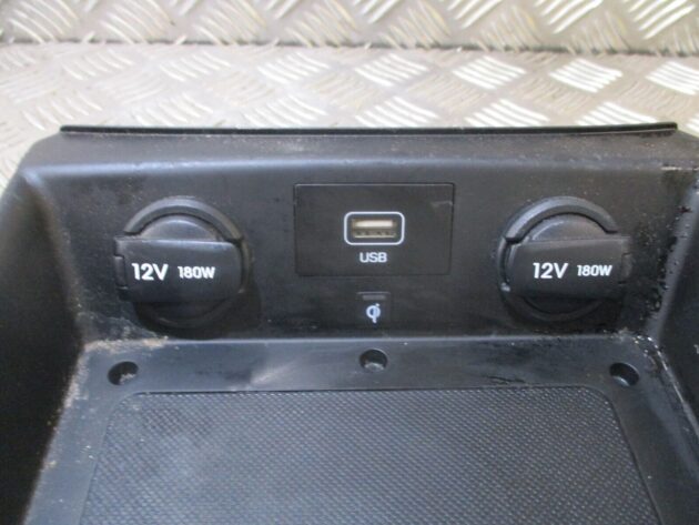 2021 HYUNDAI IONIQ WIRELESS CHARGING MODULE USB PORT CONSOLE 95560-G2500 OEM - Image 2