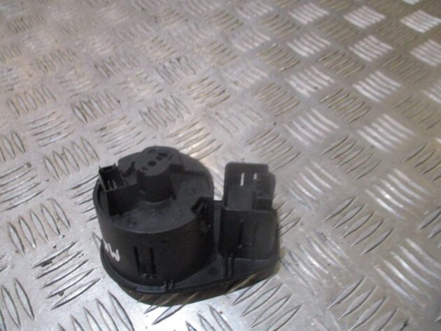 2017 GENUINE VW GOLF MK7 FRONT HEADLIGHT ADJUSTER SWITCH 5G2858341D - Image 3