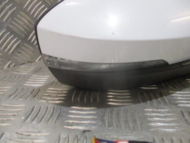 2017 GENUINE SKODA OCTAVIA FRONT RIGHT DRIVER SIDE WING MIRROR OSF - Image 4