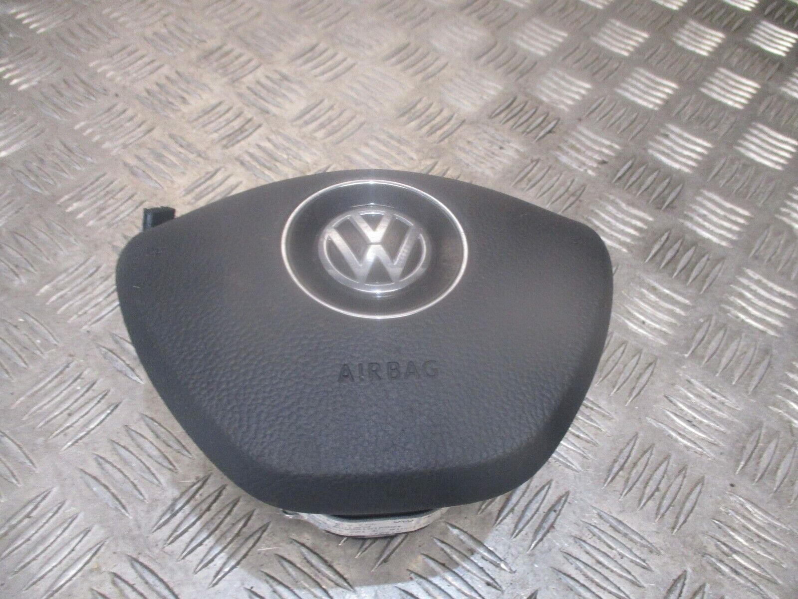 2015 GENUINE VW GOLF MK7 STEERING WHEEL AIRBG 5G0880201C