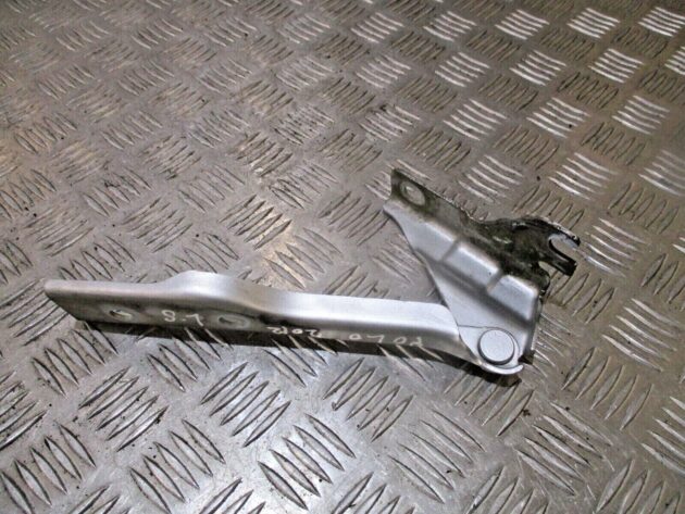 2012 GENUINE VW POLO 6R FRONT LEFT PASSENGER SIDE BONNET HINGE 6R0823301A