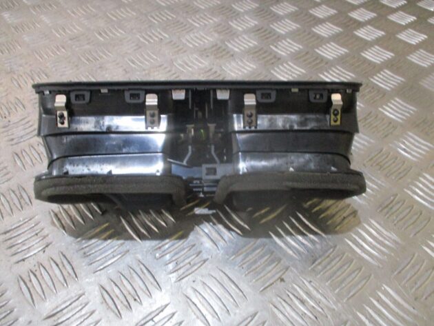 2012 GENUINE VW POLO 6R FRONT CENTRE DASHBOARD AIRVENTS 6RF819728 - Image 3