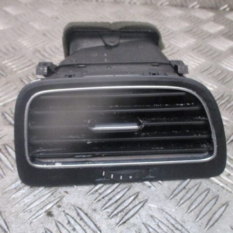 2014 GENUINE VW GOLF MK7 FRONT LEFT PASSENGER SIDE DASHBOARD AIRVENT 5G2819703