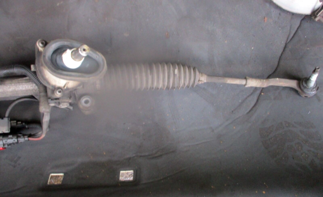 2015 GENUINE VAUXHALL ASTRA PETROL POWER STEERING RACK 39096858 - Image 3