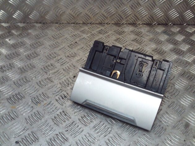 2018 VW PASSAT B8 SALOON STORAGE COMPARTMENT CENTRE CONSOLE AHSTRAY 3G2863284