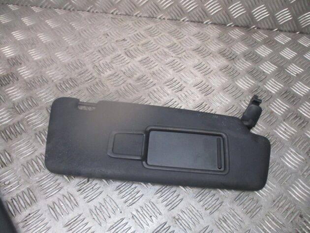 2019 GENUINE AUDI A3 8V FRONT RIGHT DRIVER SIDE SUNVISOR 8V0857552C - Image 2