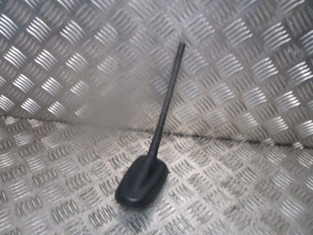 2018 GENUINE SEAT ARONA REAR ROOF AERIAL ANTENNA 6C0035501J - Image 2