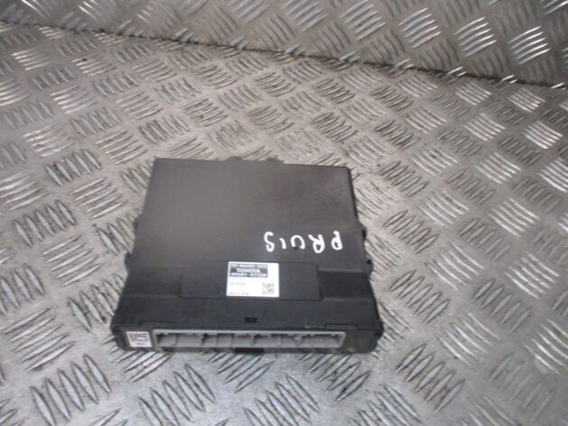 2012 GENUINE TOYOTA PRIUS 1.8 POWER CONTROL MANAGEMENT MODULE UNIT 8968147320