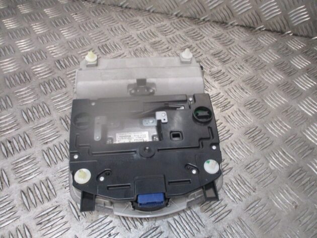 2012 GENUINE TOYOTA PRIUS FRONT INTERIOR ROOF READING LIGHT LAMP 8973247030 - Image 3