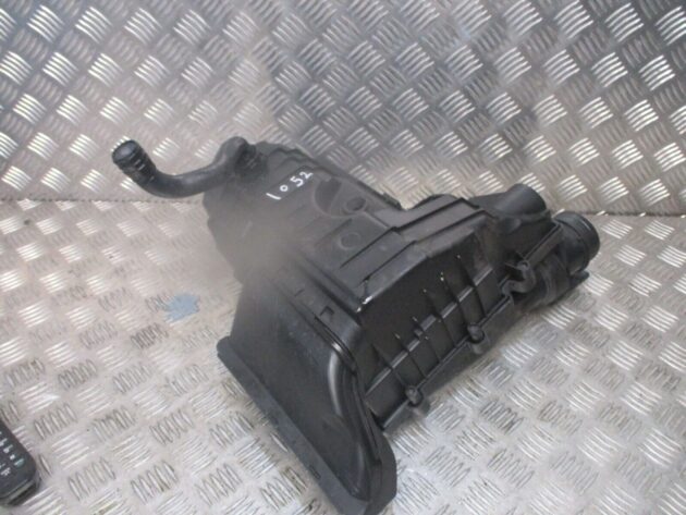 2014 GENUINE VW GOLF MK7 1.6 TDI AIR FILTER BOX 5Q0129607AE 5Q0129601A