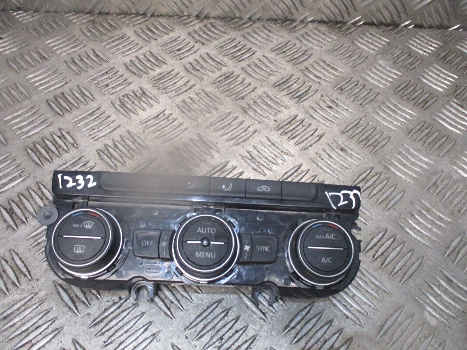 2015 GENUINE VW GOLF MK7 HETAER AC CLIMATE CONTROL SWITCH PANEL 5G0907044AC