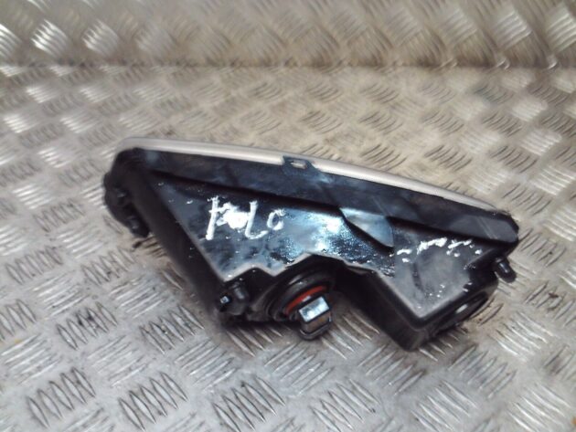 2013 GENUINE VW POLO 6R FRONT RIGHT DRIVER SIDE FOG LIGHT LAMP OSF - Image 3