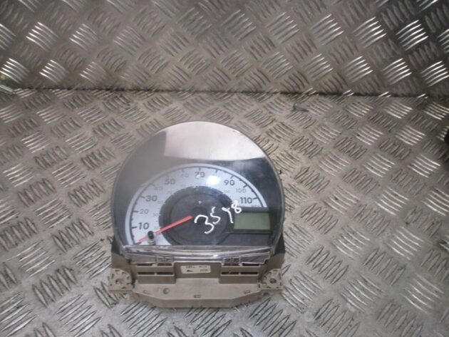 2007 GENUINE TOYOTA AYGO SPEEDOMETER INSTRUMENT CLUSTER CLOCK 838000H072