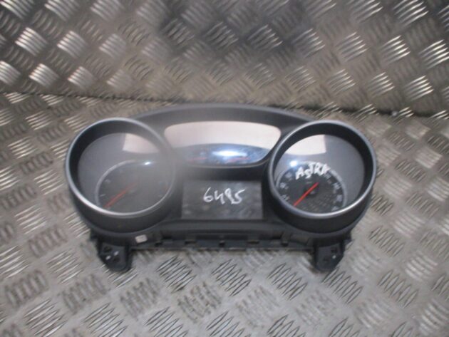 2015 GENUINE VAUXHALL ASTRA SPEEDOMETER INSTRUMENT CLUSTER CLOCK 39077974