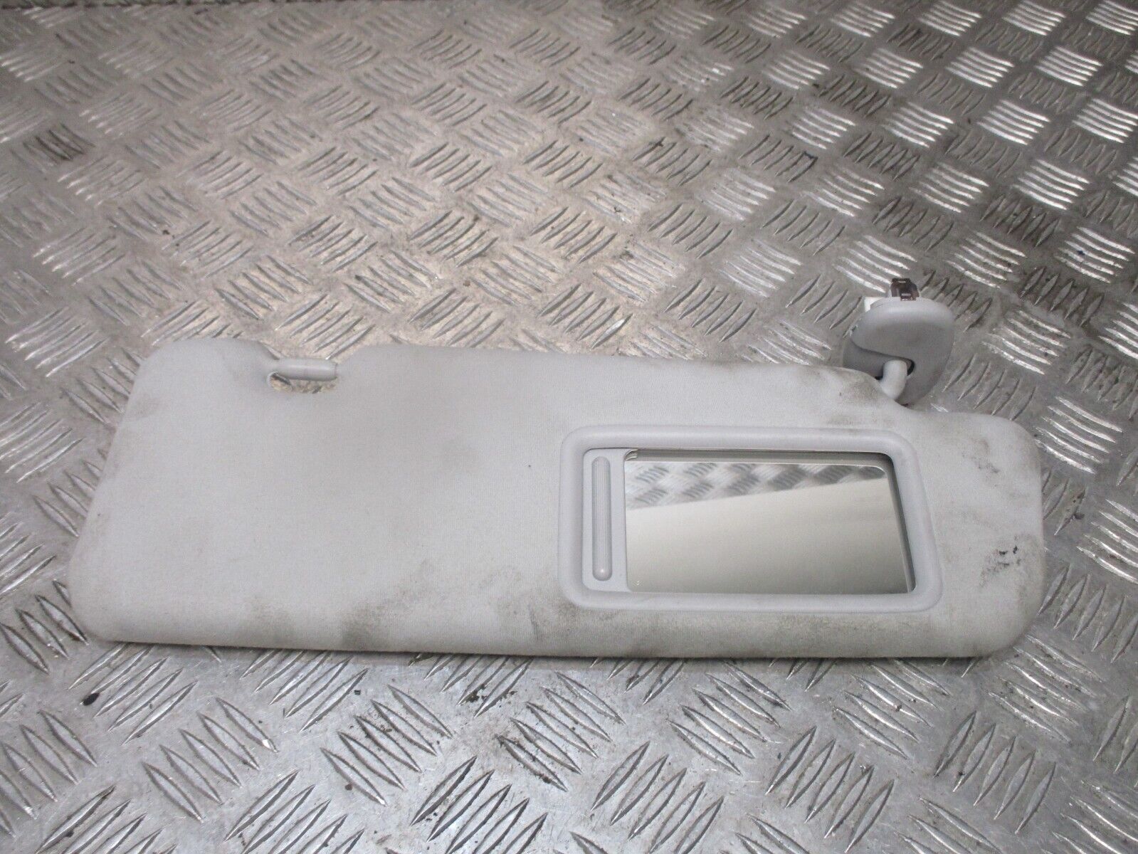 2015 GENUINE TOYOTA PRIUS FRONT RIGHT DRIVER SIDE SUNVISOR OSF - Image 2