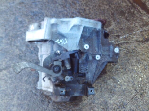 2013 GENUINE VW POLO 1.2 PETROL LNR 5 SPEED MANUAL GEARBOX - Image 4