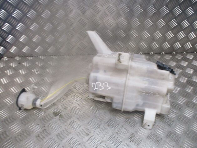 2012 GENUINE TOYOTA PRIUS FRONT WINDSCREEN WASHER BOTTLE 060851-317