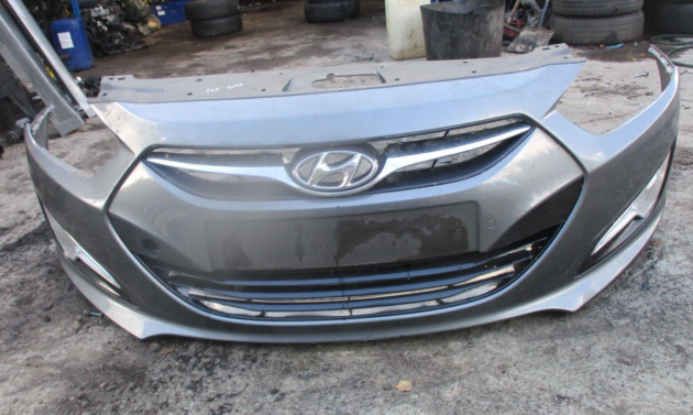 2013 GENUINE HYUNDAI I40 FRONT BUMPER COMPLETE